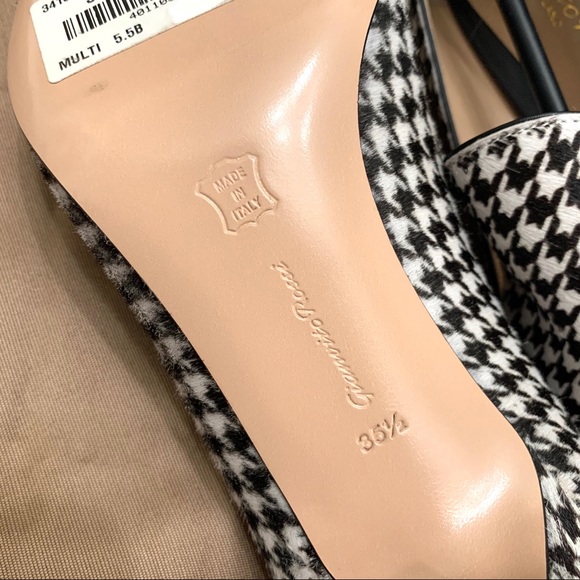 Gianvito Rossi Houndstooth Kitten-Heel Pumps - Picture 10 of 14